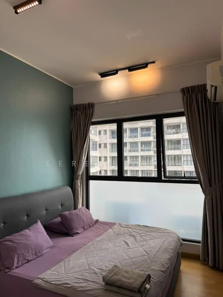 Condominium for Rent at Royal Strand @ Country Garden Danga Bay - Serene Low - Bedroom - PropertyGuru.com.my