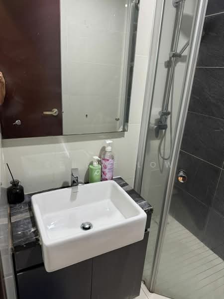Condominium for Rent at Royal Strand @ Country Garden Danga Bay - Serene Low - Bathroom - PropertyGuru.com.my
