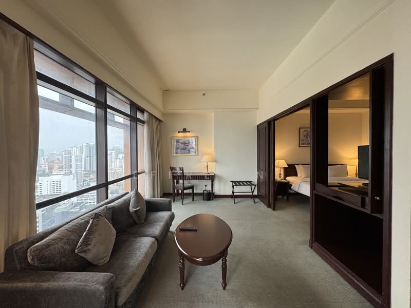 Servis Apartment untuk Dijual di Berjaya Times Square - Jeffrey Ng - Living Room - PropertyGuru.com.my