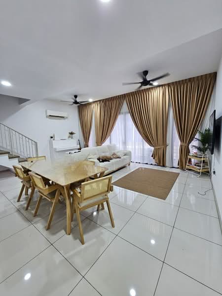 Terraced House for Sale in Shah Alam (Selangor) - Alissa Emalyn - Living Room - PropertyGuru.com.my