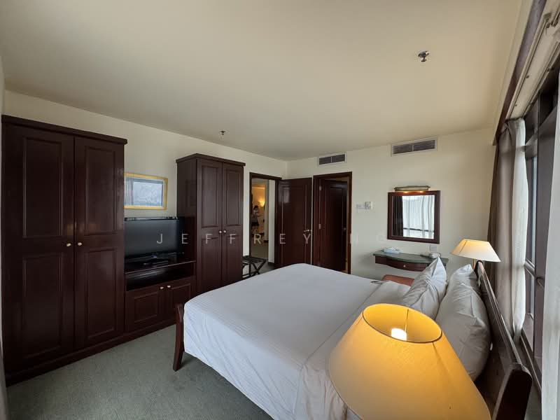 Servis Apartment untuk Dijual di Berjaya Times Square - Jeffrey Ng - Bedroom - PropertyGuru.com.my