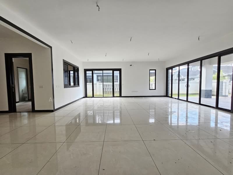Semi-Detached House for Sale in Shah Alam (Selangor) - Alissa Emalyn - Living Room - PropertyGuru.com.my