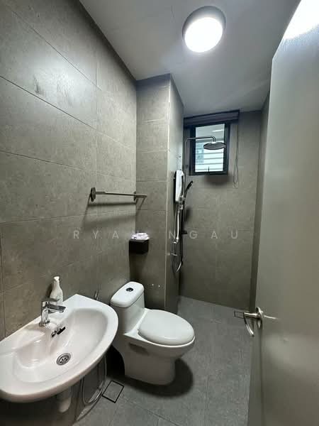 Condominium for Rent at Verando Residence - Ryan Ngau - Bathroom - PropertyGuru.com.my
