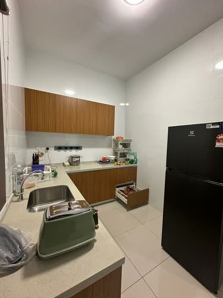 Condominium for Rent at Verando Residence - Ryan Ngau - Kitchen - PropertyGuru.com.my