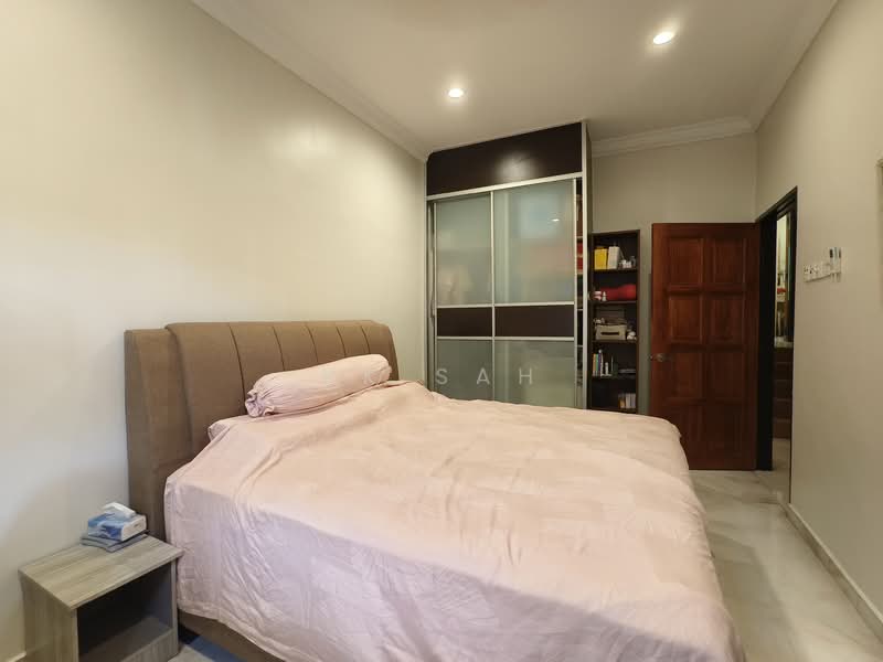 2-storey Terraced House for Sale in Taman Desa (Kuala Lumpur) - KK Sah - Bedroom - PropertyGuru.com.my