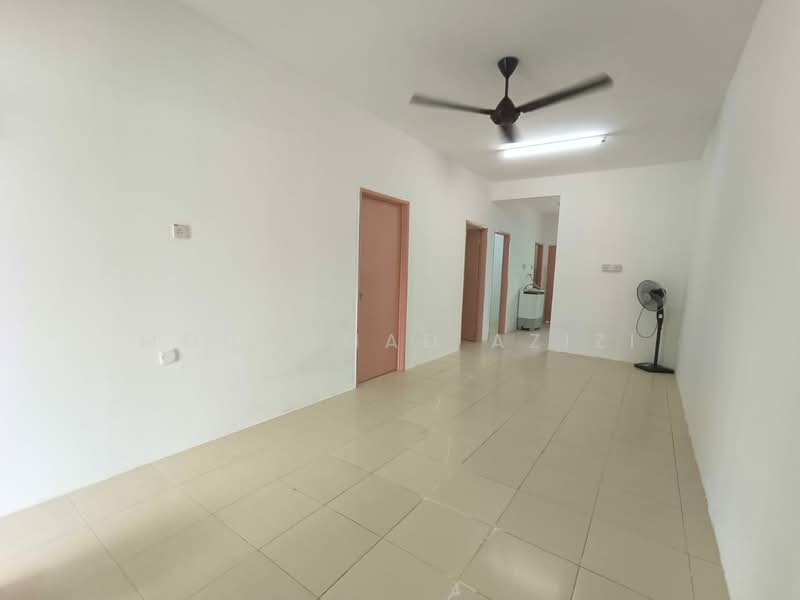 1-storey Terraced House for Sale in Taman Gambang Damai (Hulu Lepar) - Mohammad Azizi - PropertyGuru.com.my