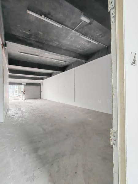 Shop for Rent in Taman Molek (Johor Bahru) - Daniel Yong - Interior - PropertyGuru.com.my