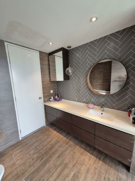Kondominium untuk Dijual di The Maple Condominium - David Tang - Bathroom - PropertyGuru.com.my