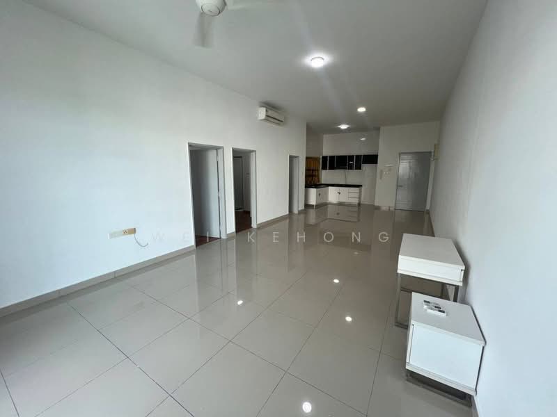 Apartment for Sale at Nusa Heights (Nusa Puncak) - Wei KeHong - Living Room - PropertyGuru.com.my