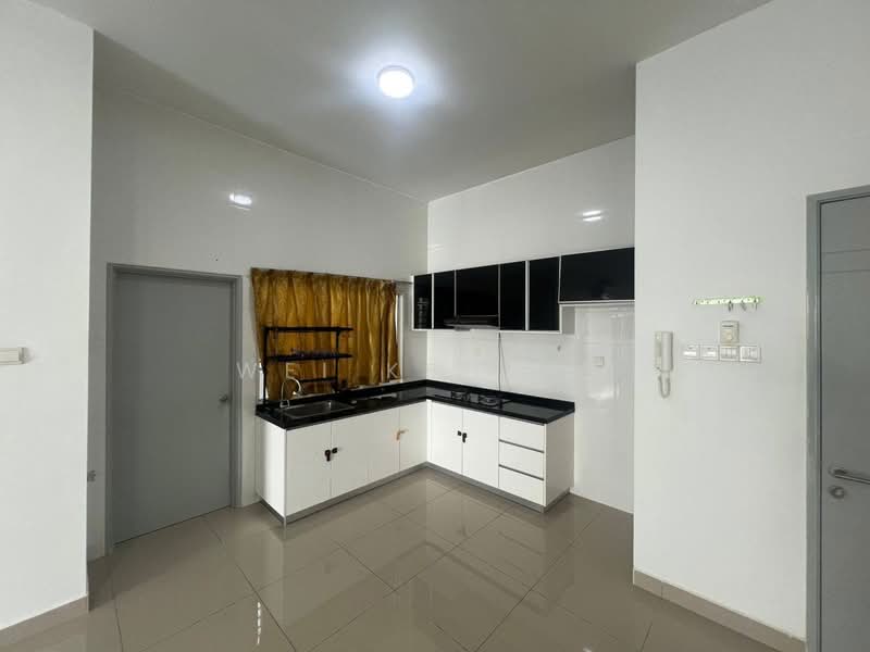 Apartment for Sale at Nusa Heights (Nusa Puncak) - Wei KeHong - Kitchen - PropertyGuru.com.my