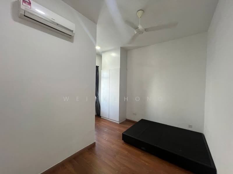 Apartment for Sale at Nusa Heights (Nusa Puncak) - Wei KeHong - Bedroom - PropertyGuru.com.my