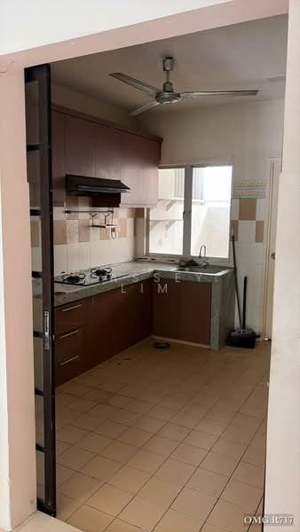 2-storey Terraced House for Sale in Shah Alam (Selangor) - Cassey Lim - Kitchen - PropertyGuru.com.my