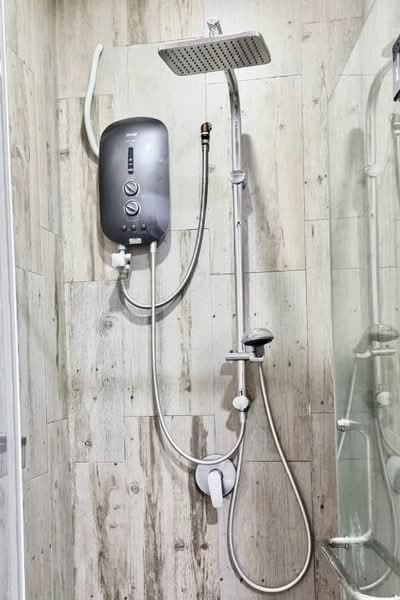 Servis Apartment untuk Disewa di Arte S - Quvee Ooi - Bathroom - PropertyGuru.com.my