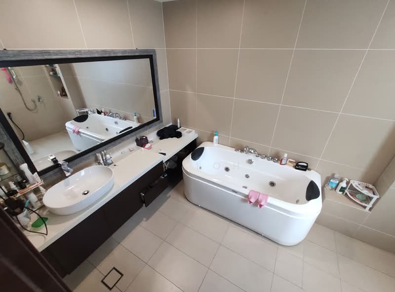 Semi-Detached House for Sale in One Sierra (Selayang) - MY Loh - Bathroom - PropertyGuru.com.my