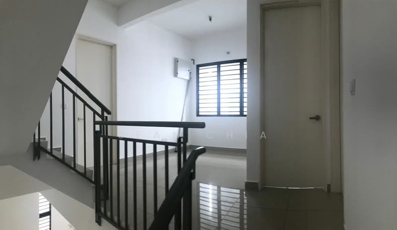Semi-Detached House for Sale in Shah Alam (Selangor) - Sean Chia - Corridor - PropertyGuru.com.my