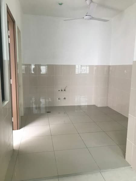 Semi-Detached House for Sale in Shah Alam (Selangor) - Sean Chia - Kitchen - PropertyGuru.com.my