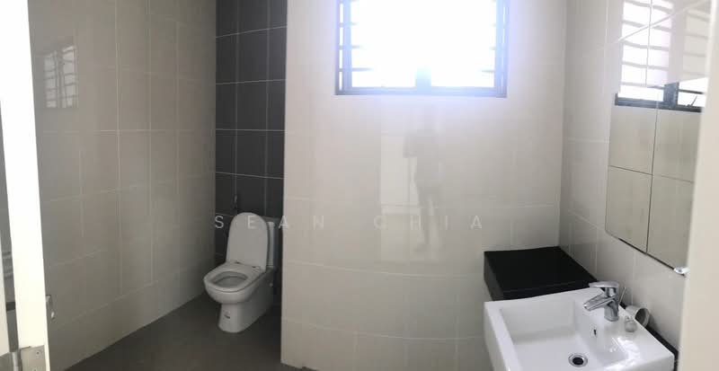 Semi-Detached House for Sale in Shah Alam (Selangor) - Sean Chia - Bathroom - PropertyGuru.com.my