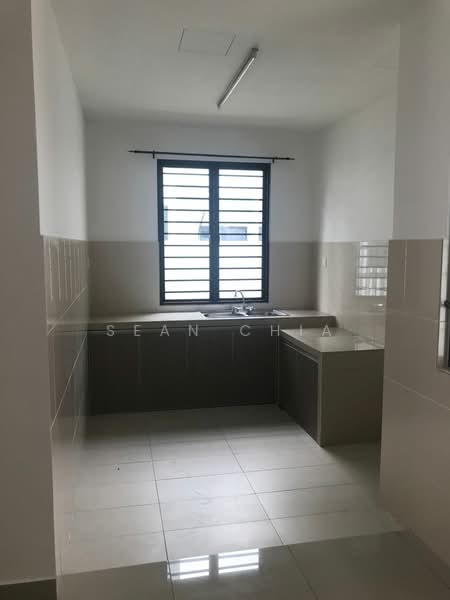 Semi-Detached House for Sale in Shah Alam (Selangor) - Sean Chia - Kitchen - PropertyGuru.com.my
