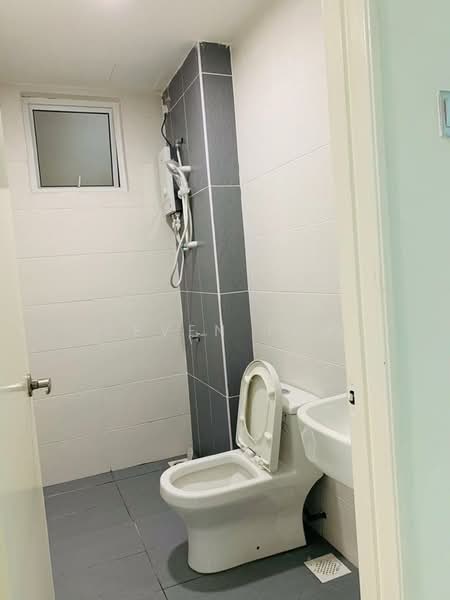 Service Residence for Sale at Tropez Residences - Seven Tan - Bathroom - PropertyGuru.com.my