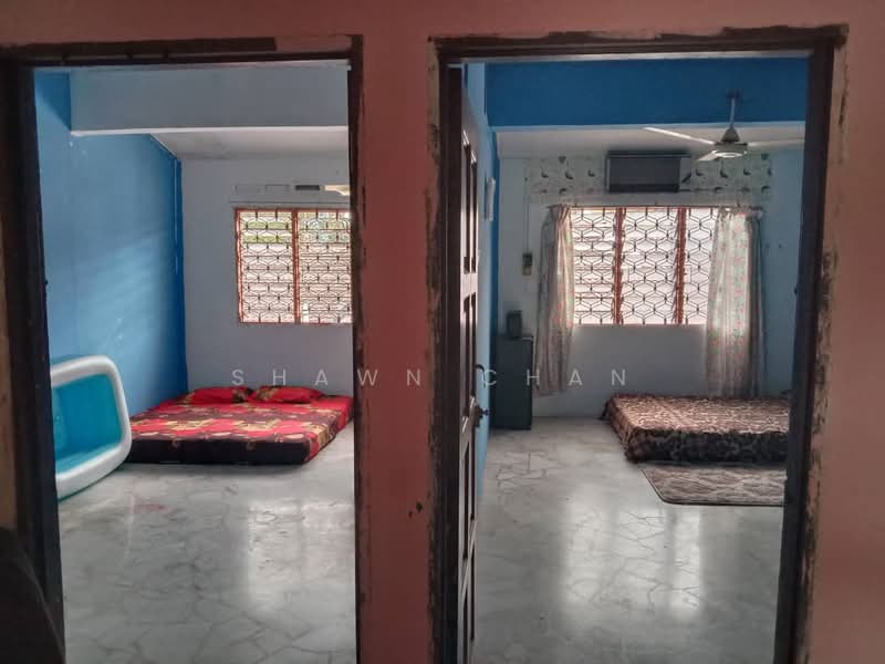 Terraced House for Sale in Taman Kota Kulai (Kulai) - Shawn Chan - Bedroom - PropertyGuru.com.my