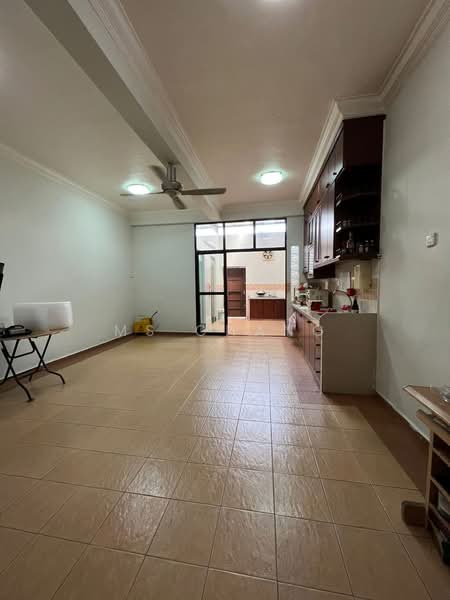 2-storey Terraced House for Sale in Jelutong (Penang) - Ms Chang - Living Room - PropertyGuru.com.my