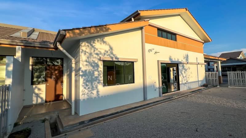 Rumah Berkembar untuk Dijual di Kepala Batas (Penang) - Akramin Firdaus Bin Mokhtar - Exterior - PropertyGuru.com.my