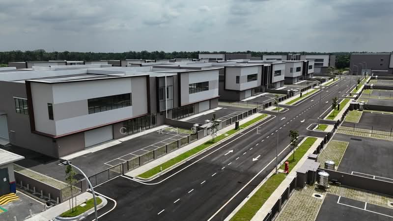 Semi-D Factory for Rent in Taman Perindustrian Air Hitam (Klang) - Chris Lee - Exterior - PropertyGuru.com.my
