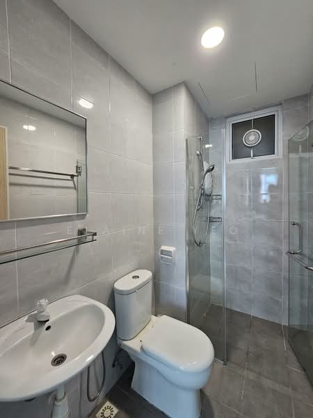 Kondominium untuk Disewa di i-Santorini - Elaine Yeo - Bathroom - PropertyGuru.com.my