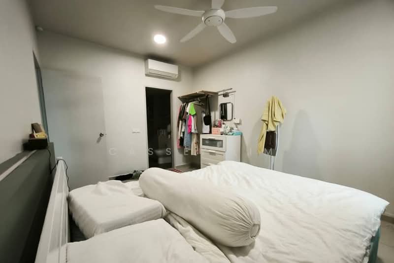 Servis Apartment untuk Dijual di Huni @ Eco Ardence - Cassey Lim - Bedroom - PropertyGuru.com.my