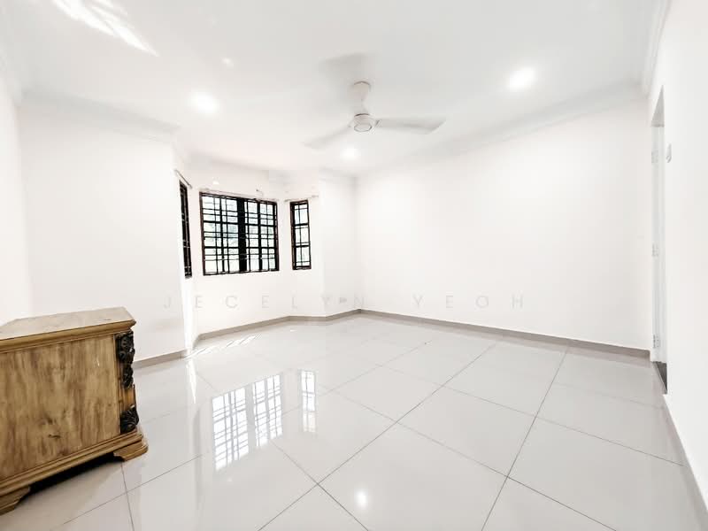 2-storey Terraced House for Sale in Mahkota Cheras (Cheras) - Jecelyn Yeoh - Living Room - PropertyGuru.com.my