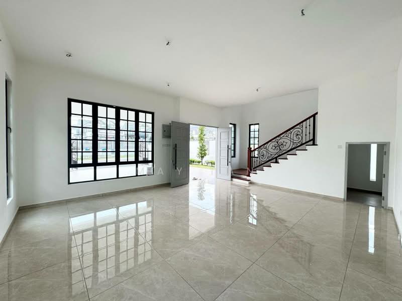 Bungalow for Sale in Taman Parkland (Kluang) - May Tan - Living Room - PropertyGuru.com.my
