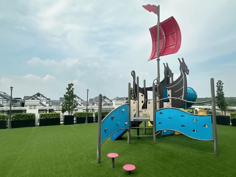 Bungalow for Sale in Taman Parkland (Kluang) - May Tan - PropertyGuru.com.my