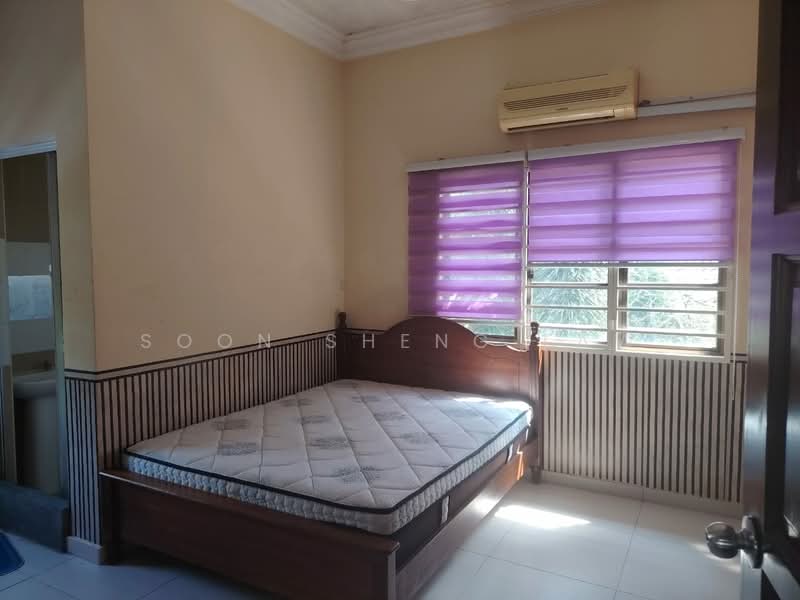 Rumah Banglo untuk Dijual di Taman Desa Impian (Kajang) - Soon Sheng Law - Bedroom - PropertyGuru.com.my