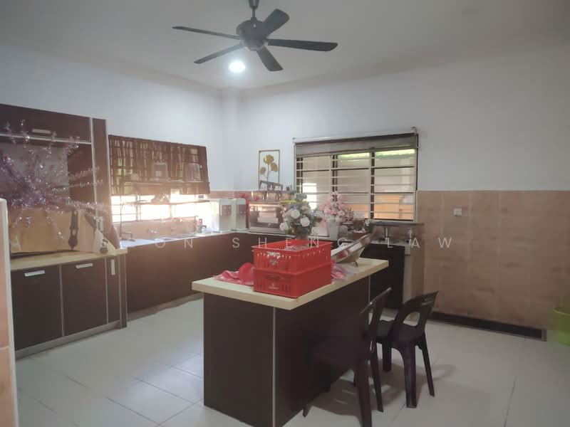 Rumah Banglo untuk Dijual di Taman Desa Impian (Kajang) - Soon Sheng Law - Kitchen - PropertyGuru.com.my