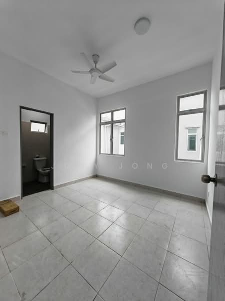 Cluster House for Rent in Pontian (Johor) - Jony Jong - Bathroom - PropertyGuru.com.my