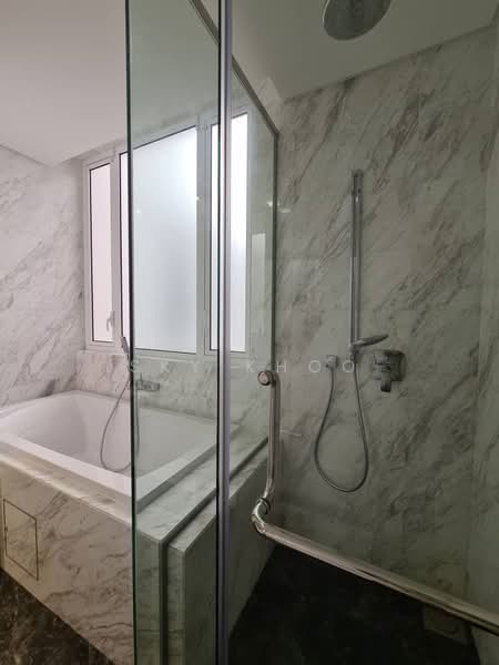 4-storey Terraced House for Sale in Johor Bahru (Johor) - Sky Khoo - Bathroom - PropertyGuru.com.my