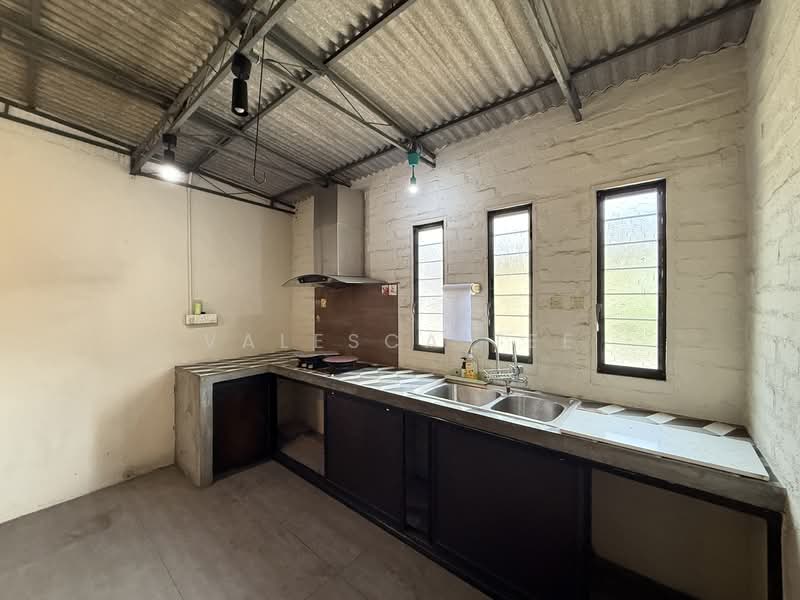 Terraced House for Sale in Kapar (Selangor) - Valesca Tee - Kitchen - PropertyGuru.com.my