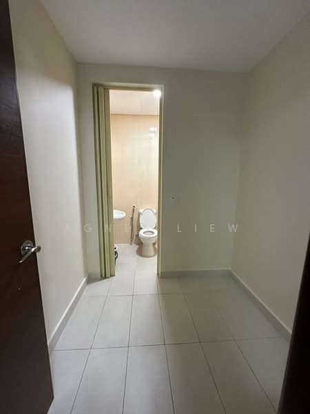 Condominium for Sale at Hampshire Residences - Agnes Liew - Bathroom - PropertyGuru.com.my