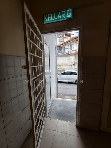 For Rent - Aman Suria