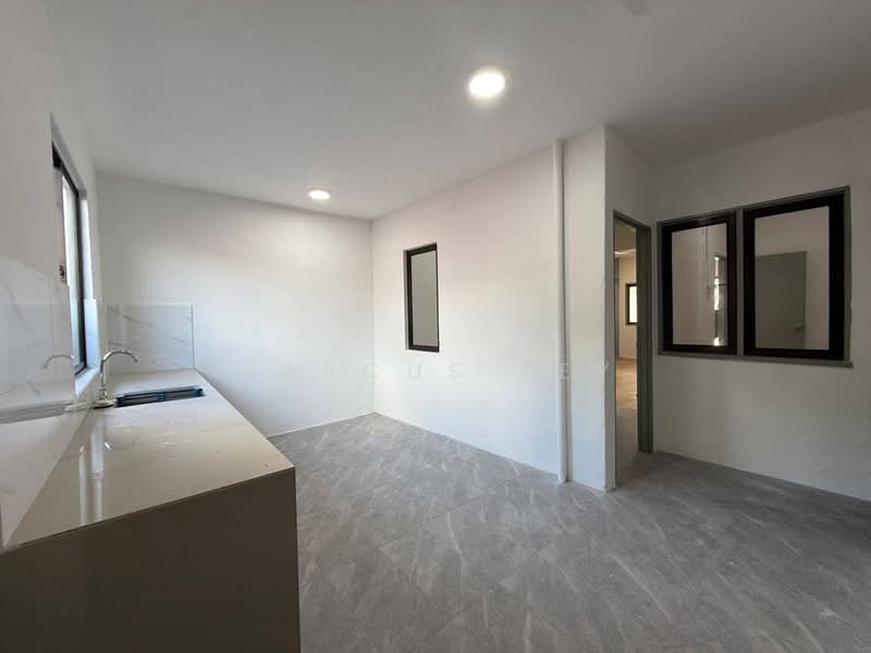 Rumah Teres 1 Tingkat untuk Dijual di Taman Gelang Emas (Gelang Patah) - Marcus Tey - Kitchen - PropertyGuru.com.my