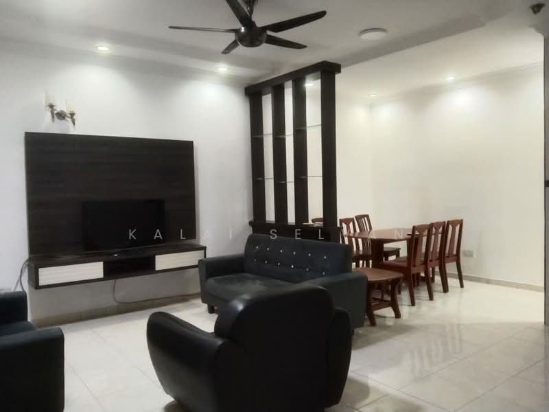 Rumah Teres 2 Tingkat untuk Disewa di Setia Tropika (Johor Bahru) - Kalai Selvan - Living Room - PropertyGuru.com.my