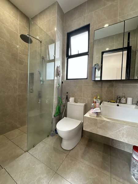 Semi-Detached House for Sale in Setia Alam (Selangor) - Jess Tee - Bathroom - PropertyGuru.com.my