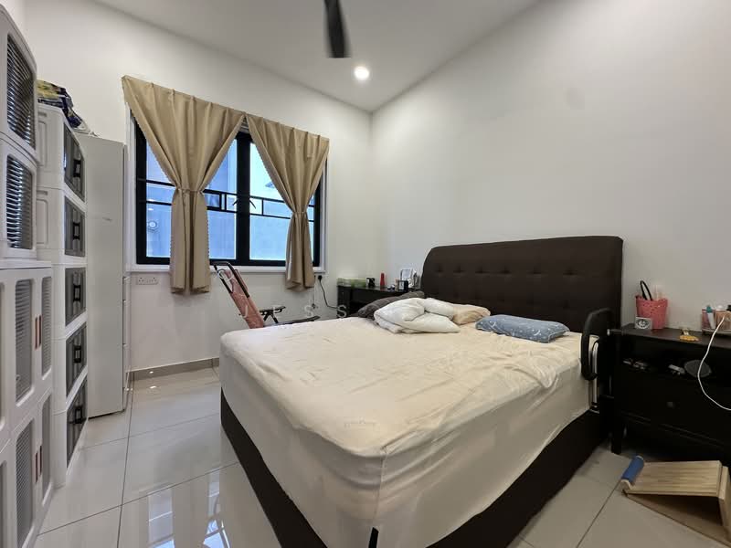 Semi-Detached House for Sale in Setia Alam (Selangor) - Jess Tee - Bedroom - PropertyGuru.com.my