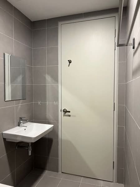 Service Residence for Rent at Sunway Belfield - Kim Ling - Bathroom 2 - PropertyGuru.com.my