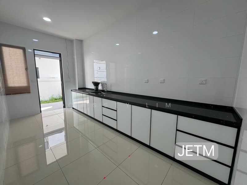 Rumah Berkembar untuk Disewa di Shah Alam (Selangor) - Cassey Lim - Kitchen - PropertyGuru.com.my