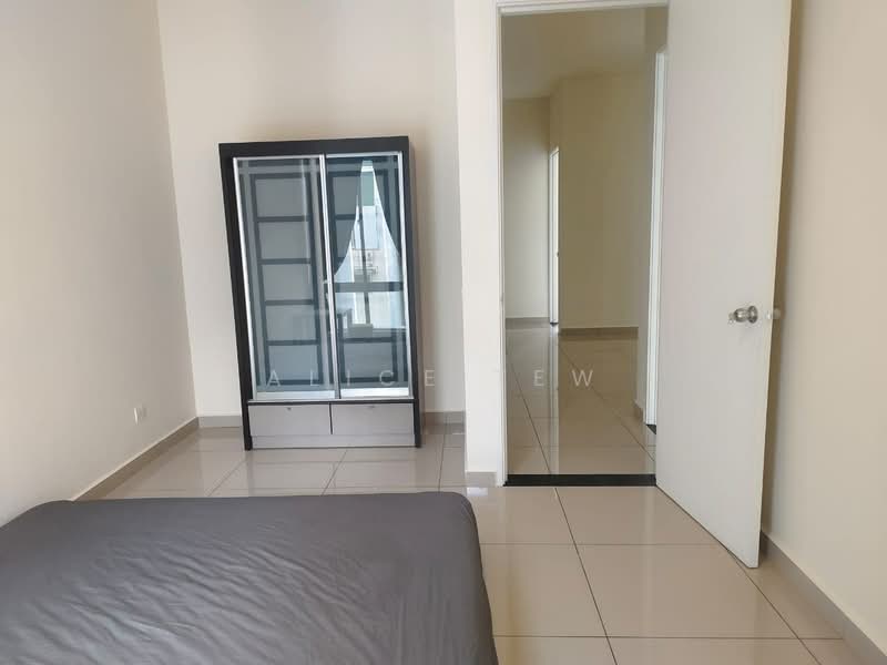 2-storey Terraced House for Rent in Taman Mount Austin (Tebrau) - Alice Tew - Bedroom - PropertyGuru.com.my