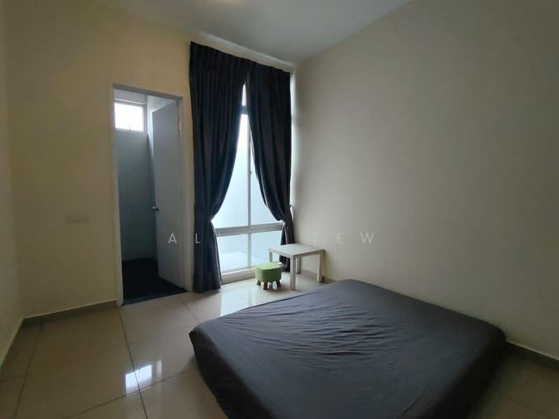 2-storey Terraced House for Rent in Taman Mount Austin (Tebrau) - Alice Tew - Bedroom - PropertyGuru.com.my