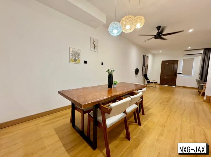 2-storey Terraced House for Sale in Setia Indah (Setia Alam) - Cassey Lim - Dining Room - PropertyGuru.com.my