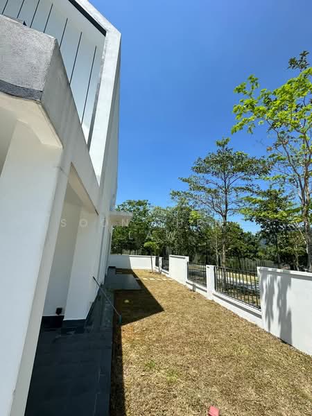 2-storey Terraced House for Sale in Eco Forest (Semenyih) - Soon Sheng Law - Exterior - PropertyGuru.com.my