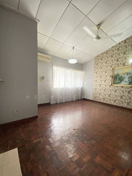 2-storey Terraced House for Sale in Ampang Jaya (Ampang) - Hetha Chan - Living Room - PropertyGuru.com.my